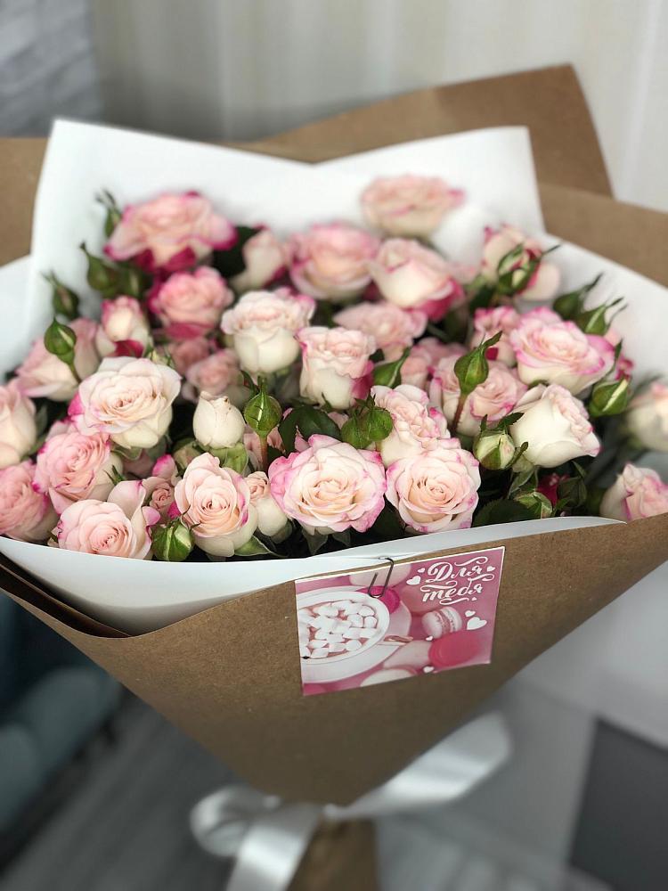 Букет цветов из: Розы в Верхнем Мамоне