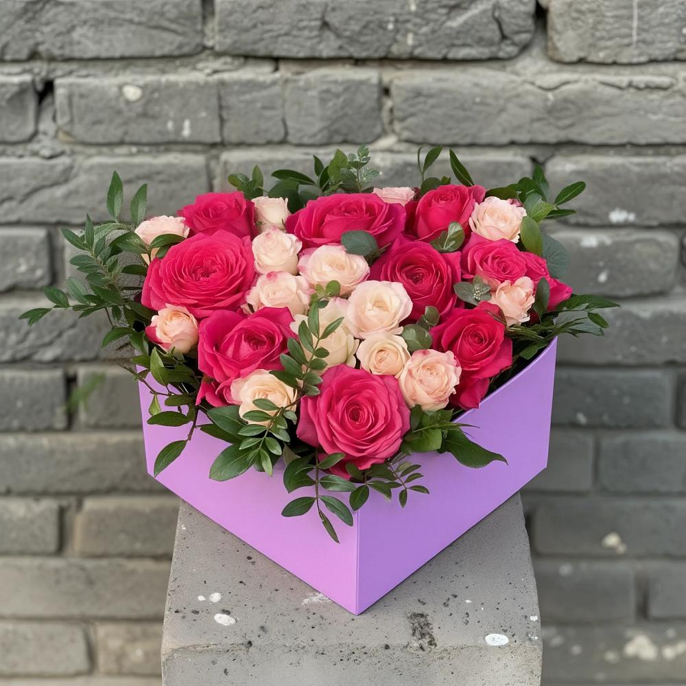 Цветочная композиция из Розы в коробке в Верхнем Мамоне