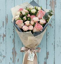 Букет цветов из:  Розы #REPLACE_PRED# Верхнем Мамоне