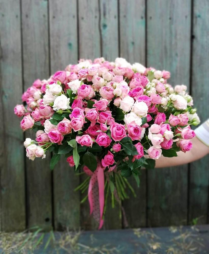 Букет Розовые кустовые розы Натали и Лав Лидия в Верхнем Мамоне