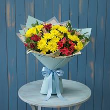 Букет цветов из:  Альстромерии и Хризантемы в Верхнем Мамоне