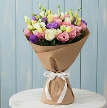 Букет цветов из:  Лизиантусы в Верхнем Мамоне