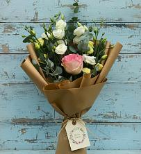 Букет цветов из:  Розы и Лизиантусы в Верхнем Мамоне