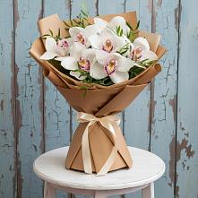 Букет цветов из:  Орхидеи и Розы в Верхнем Мамоне